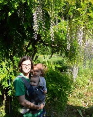 Erynn and kids by the Wysteria